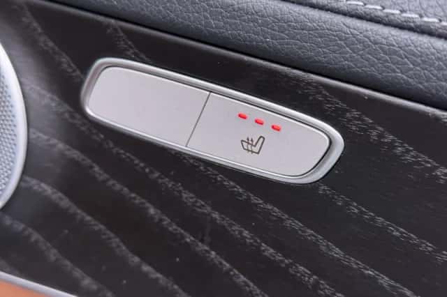 Mercedes-Benz GLC-Klasse (2017) thumbnail 44