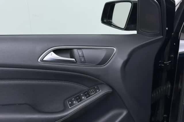 Mercedes-Benz B-Klasse (2017) thumbnail 18