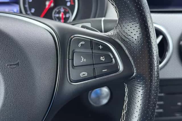 Mercedes-Benz B-Klasse (2017) thumbnail 26