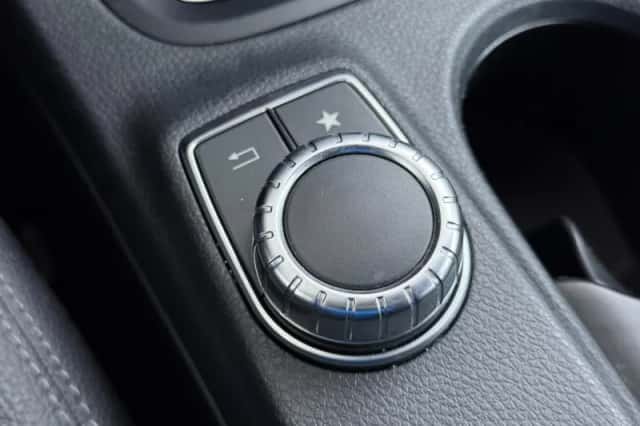 Mercedes-Benz B-Klasse (2017) thumbnail 32
