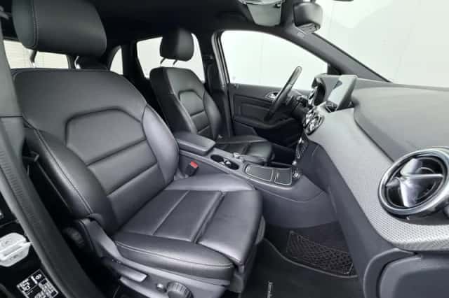 Mercedes-Benz B-Klasse (2017) thumbnail 34