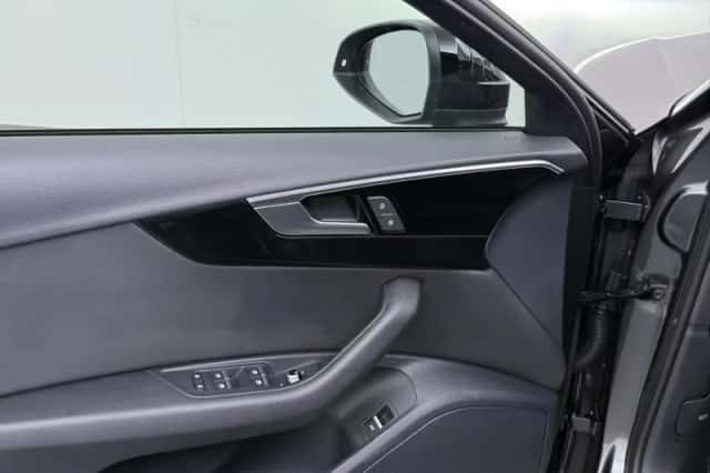 Audi A4 (2022) thumbnail 19