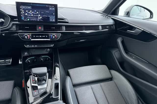 Audi A4 (2022) thumbnail 25