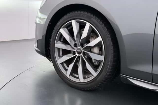 Audi A4 (2022) thumbnail 36