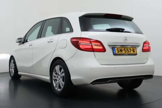 Mercedes-Benz B-Klasse (2018) thumbnail 2