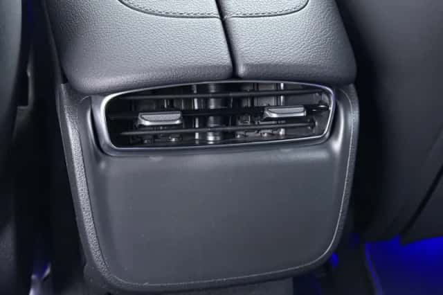 Mercedes-Benz EQE (2023) thumbnail 19