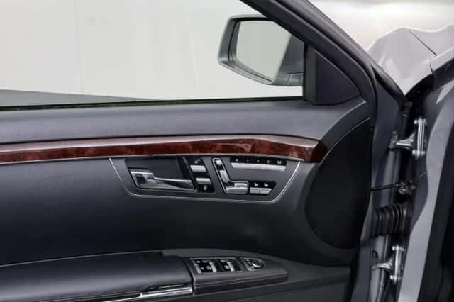 Mercedes-Benz S-Klasse (2011) thumbnail 12