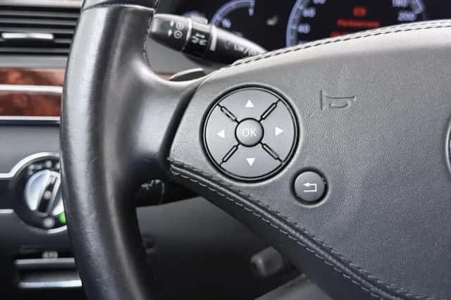 Mercedes-Benz S-Klasse (2011) thumbnail 25