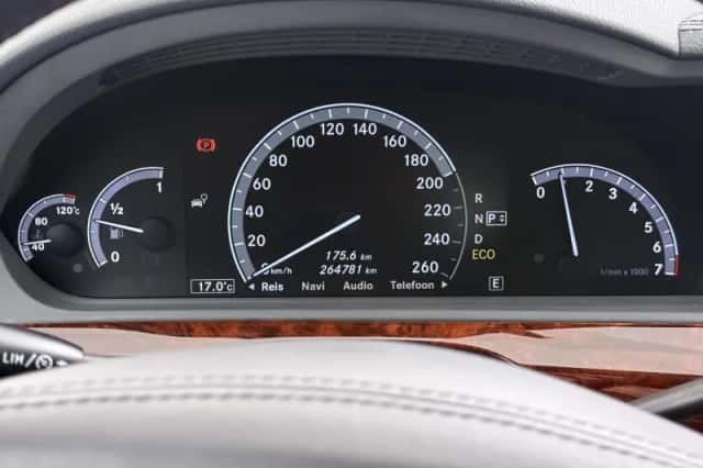 Mercedes-Benz S-Klasse (2011) thumbnail 27