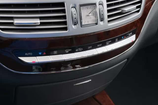 Mercedes-Benz S-Klasse (2011) thumbnail 32