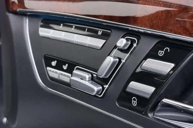 Mercedes-Benz S-Klasse (2011) thumbnail 36