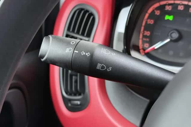 Fiat Panda (2016) thumbnail 23