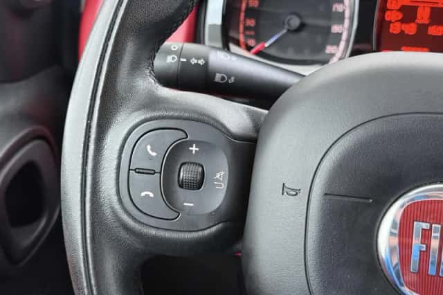 Fiat Panda (2016) thumbnail 25
