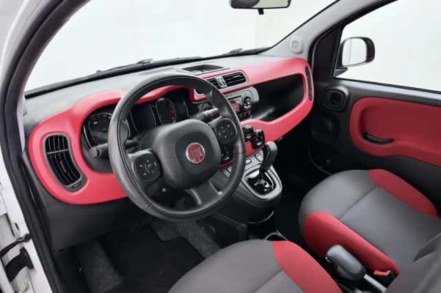 Fiat Panda (2016) thumbnail 6