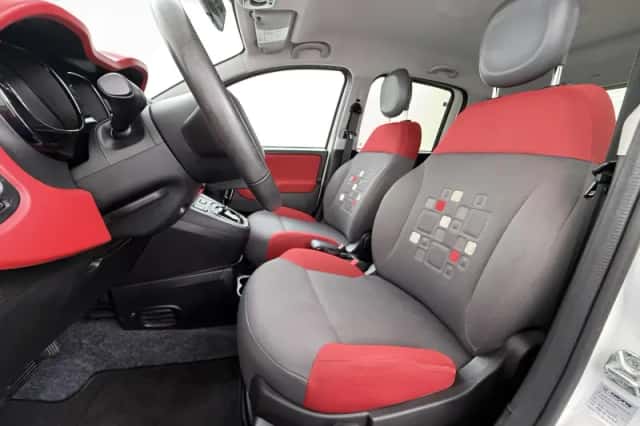 Fiat Panda (2016) thumbnail 7