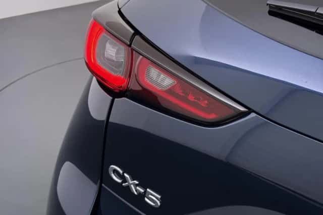 Mazda CX-5 (2023) thumbnail 5