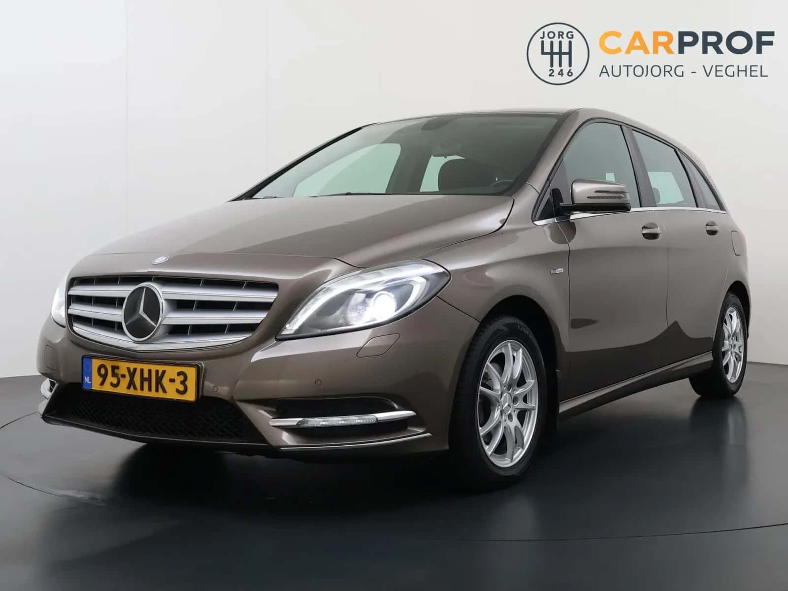 Mercedes-Benz B-Klasse (2012) — foto 1