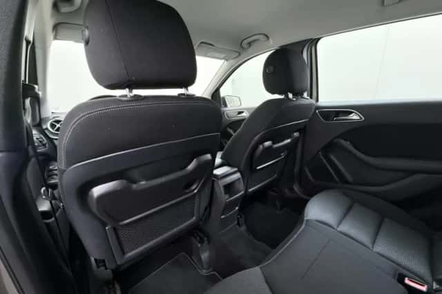 Mercedes-Benz B-Klasse (2012) thumbnail 16