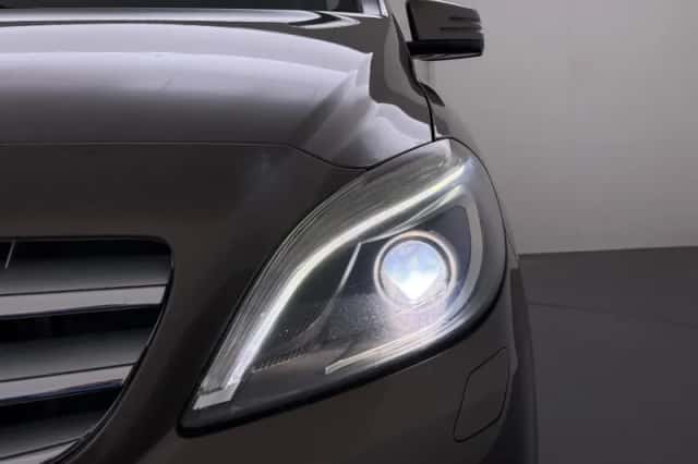Mercedes-Benz B-Klasse (2012) thumbnail 9