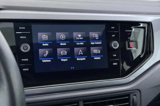 Volkswagen Polo (2020) thumbnail 25