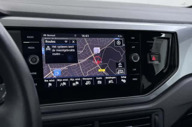 Volkswagen Polo (2020) thumbnail 30