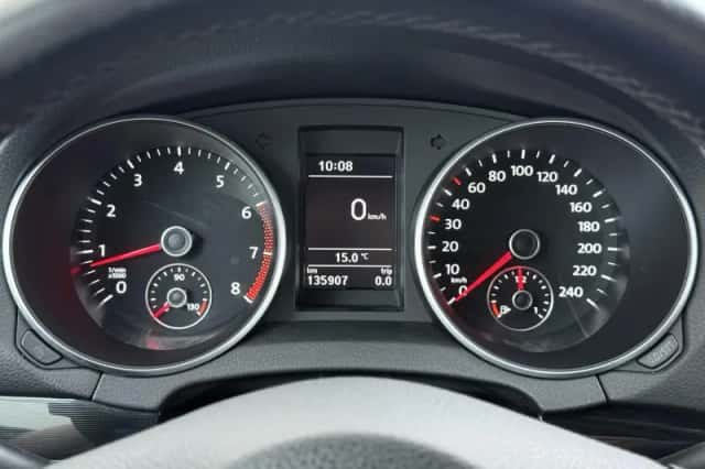 Volkswagen Golf (2012) thumbnail 24