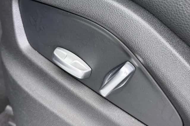 Porsche Cayenne (2018) thumbnail 26