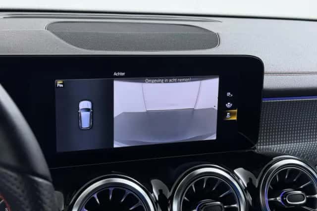 Mercedes-Benz EQB (2024) thumbnail 36