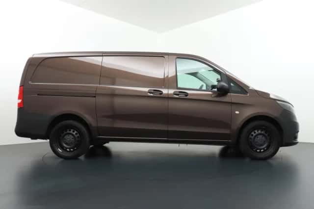 Mercedes-Benz Vito (2018) thumbnail 27