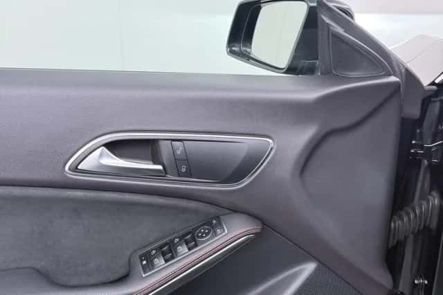 Mercedes-Benz CLA-Klasse (2019) thumbnail 11
