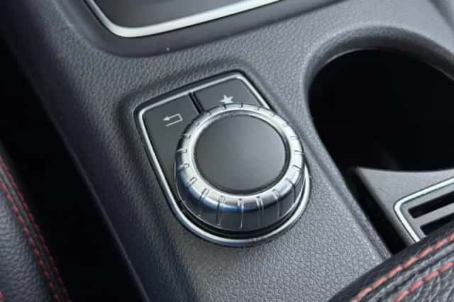 Mercedes-Benz CLA-Klasse (2019) thumbnail 32