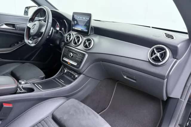 Mercedes-Benz CLA-Klasse (2019) thumbnail 33