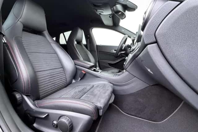 Mercedes-Benz CLA-Klasse (2019) thumbnail 34
