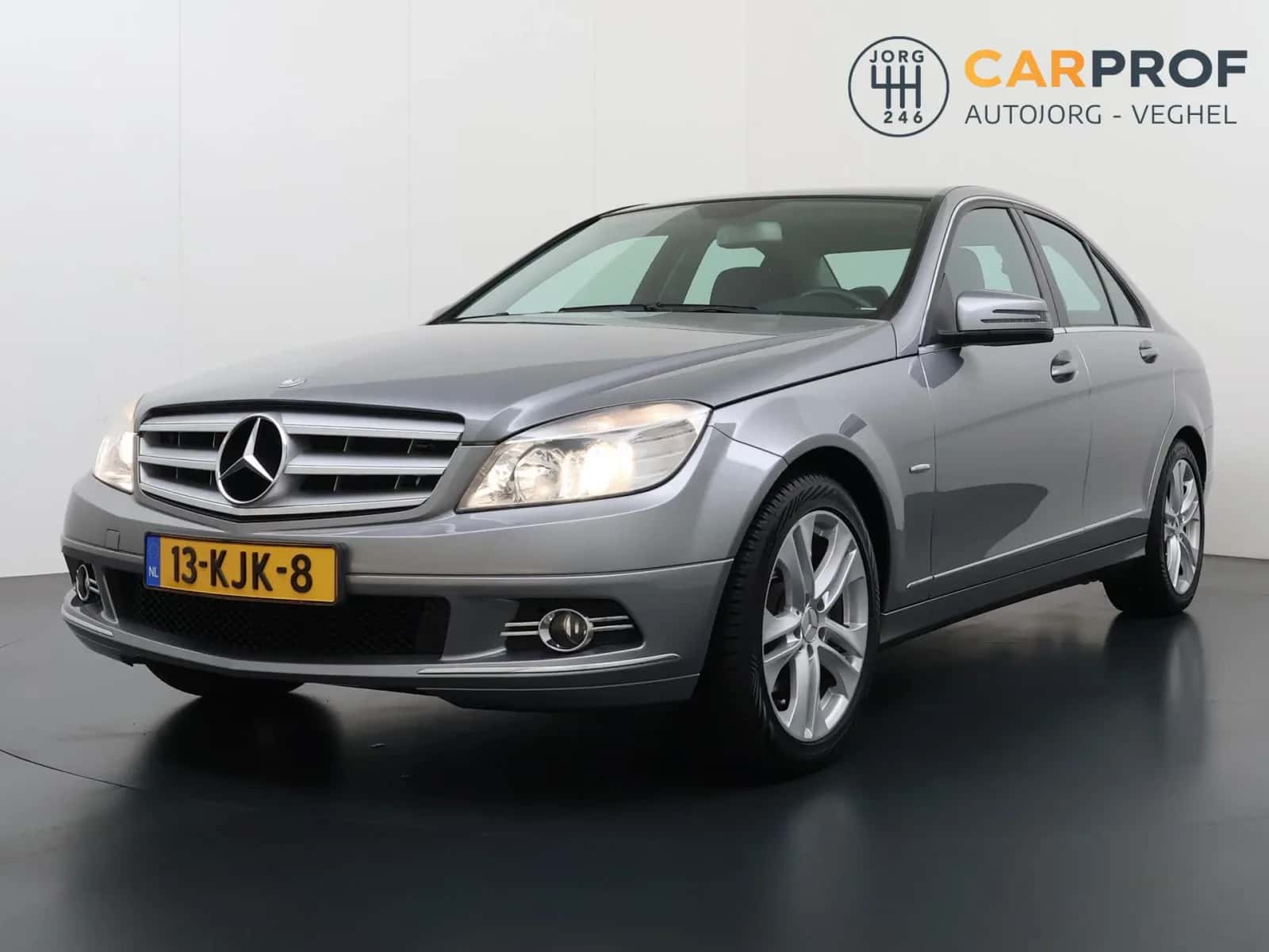Mercedes-Benz C-Klasse (2009) — foto 1