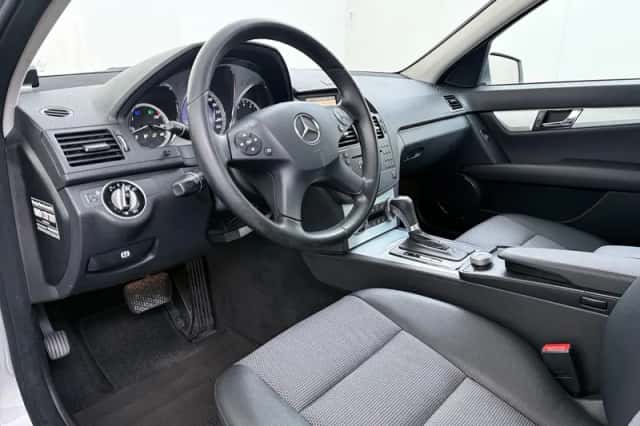 Mercedes-Benz C-Klasse (2009) thumbnail 13