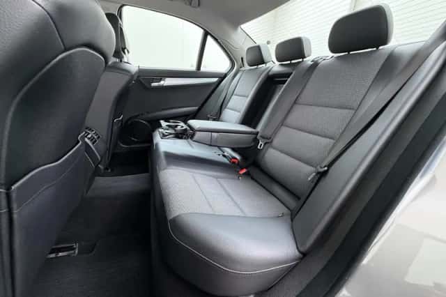 Mercedes-Benz C-Klasse (2009) thumbnail 18
