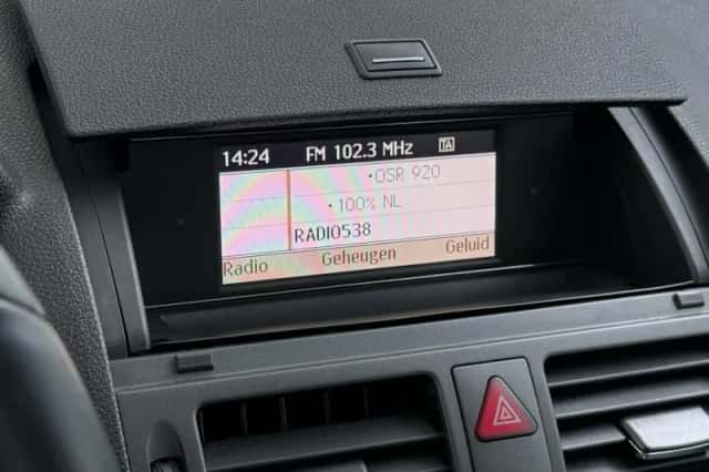 Mercedes-Benz C-Klasse (2009) thumbnail 27