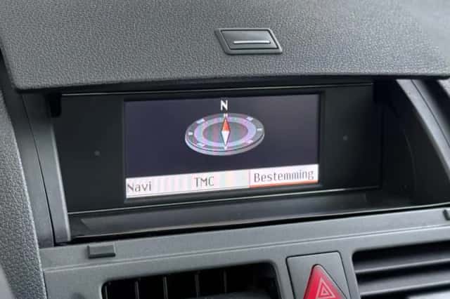 Mercedes-Benz C-Klasse (2009) thumbnail 28