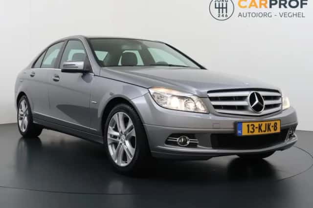 Mercedes-Benz C-Klasse (2009) thumbnail 4