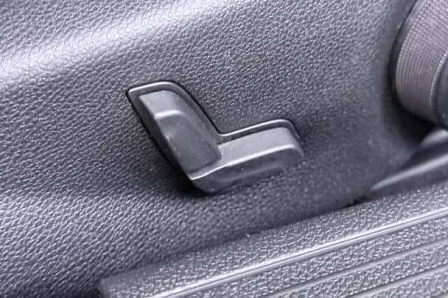 Mercedes-Benz C-Klasse (2009) thumbnail 35
