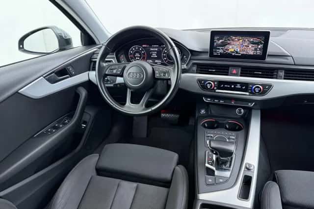 Audi A4 (2017) thumbnail 20
