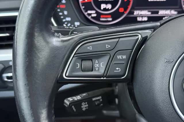 Audi A4 (2017) thumbnail 24