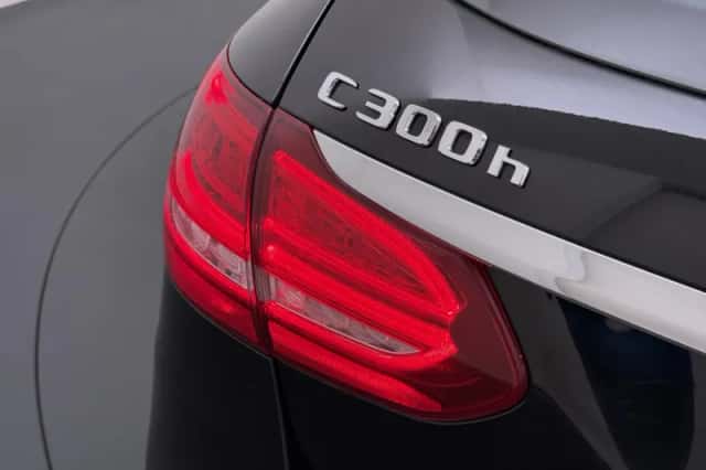 Mercedes-Benz C-Klasse (2016) thumbnail 13