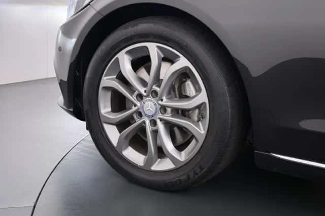 Mercedes-Benz C-Klasse (2016) thumbnail 14