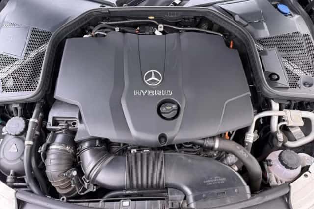 Mercedes-Benz C-Klasse (2016) thumbnail 36