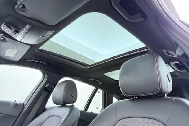 Mercedes-Benz C-Klasse (2016) thumbnail 8