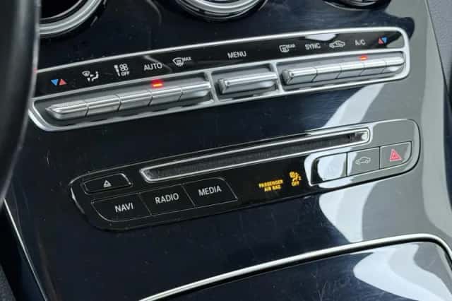 Mercedes-Benz C-Klasse (2016) thumbnail 36