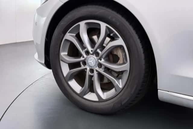 Mercedes-Benz C-Klasse (2016) thumbnail 9