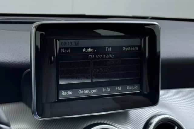 Mercedes-Benz CLA-Klasse (2013) thumbnail 26