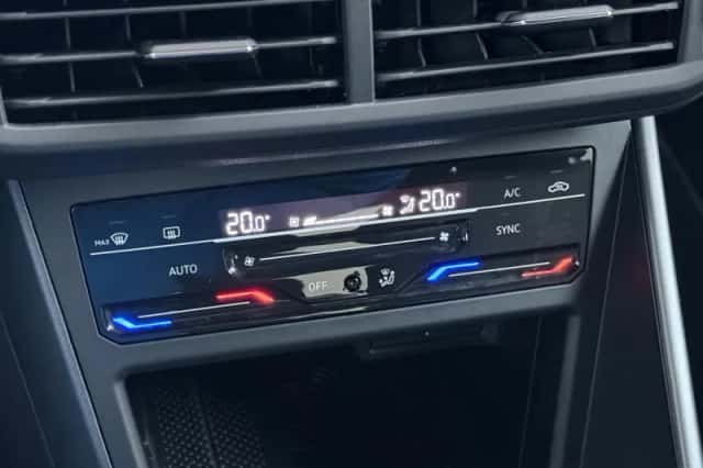 Volkswagen Polo (2023) thumbnail 33